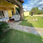 Villa Baia - Seaside Peaceful Luxury With Garden In Sardinia - 300 Mt Beach&sea - Relax, Privacy & Full Comfort
