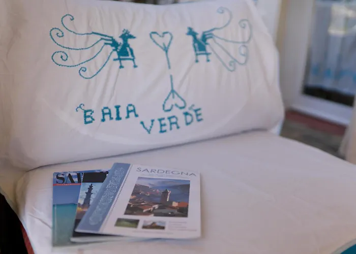 Baia - Seaside Peaceful Luxury With Garden In Sardinia - 300 Mt Beach&sea - Relax, Privacy & Full Comfort Villa Torre dei Corsari