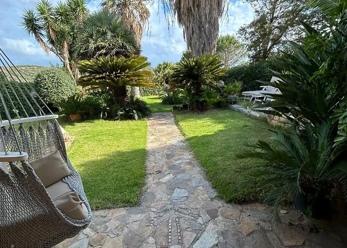 Villa Baia - Seaside Peaceful Luxury With Garden In Sardinia - 300 Mt Beach&sea - Relax, Privacy & Full Comfort Torre dei Corsari