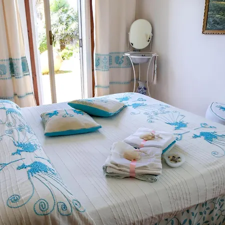 Baia - Seaside Peaceful Luxury With Garden In Sardinia - 300 Mt Beach&sea - Relax, Privacy & Full Comfort فيلة *