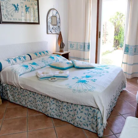 Baia - Seaside Peaceful Luxury With Garden In Sardinia - 300 Mt Beach&sea - Relax, Privacy & Full Comfort Torre Dei Corsari
