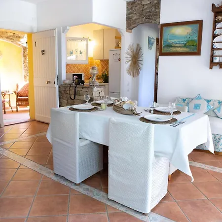 Baia - Seaside Peaceful Luxury With Garden In Sardinia - 300 Mt Beach&sea - Relax, Privacy & Full Comfort *