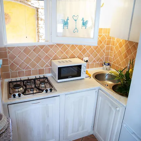 Villa Baia - Seaside Peaceful Luxury With Garden In Sardinia - 300 Mt Beach&sea - Relax, Privacy & Full Comfort *