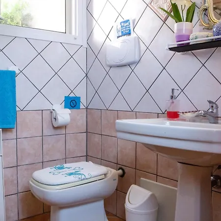 Villa Baia - Seaside Peaceful Luxury With Garden In Sardinia - 300 Mt Beach&sea - Relax, Privacy & Full Comfort Torre Dei Corsari