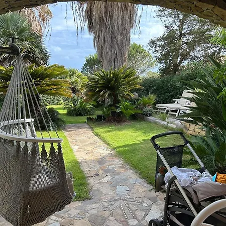 Villa Baia - Seaside Peaceful Luxury With Garden In Sardinia - 300 Mt Beach&sea - Relax, Privacy & Full Comfort