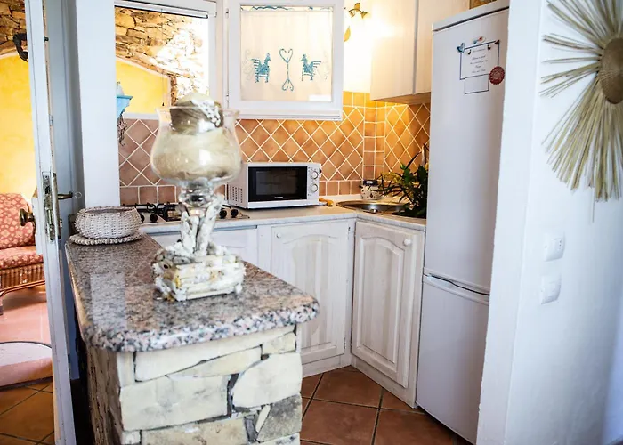 Baia - Seaside Peaceful Luxury With Garden In Sardinia - 300 Mt Beach&sea - Relax, Privacy & Full Comfort Willa *