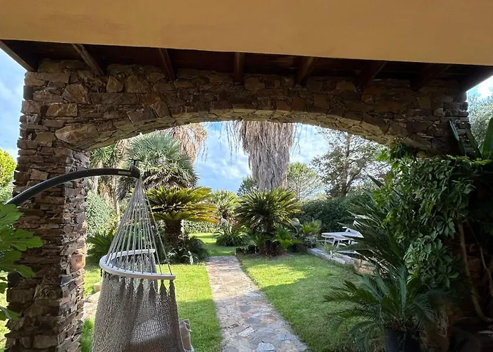 Baia - Seaside Peaceful Luxury With Garden In Sardinia - 300 Mt Beach&sea - Relax, Privacy & Full Comfort * Torre dei Corsari