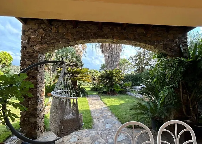 Baia - Seaside Peaceful Luxury With Garden In Sardinia - 300 Mt Beach&sea - Relax, Privacy & Full Comfort Willa